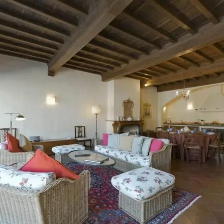 Apartment Medici Florence